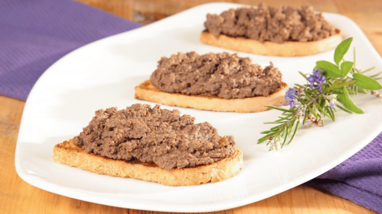 Crostini ai Fegatini – A Traditional Tuscan Recipe