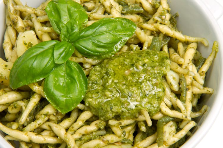 Trofie al Pesto: a Typical Recipe from Liguria – How to Make it