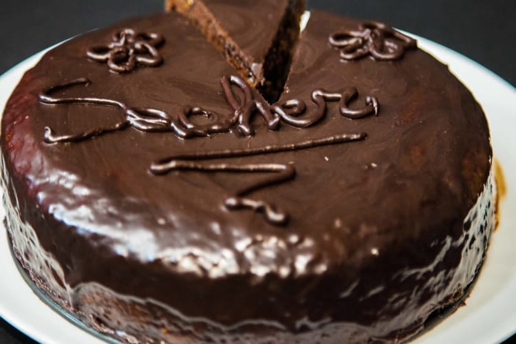 Sacher Torte: a Specialty from Trentino-Alto Adige – How to Make it
