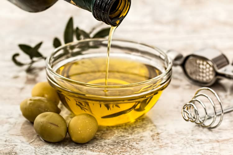 Incredible Facts & Benefits of Olive Oil